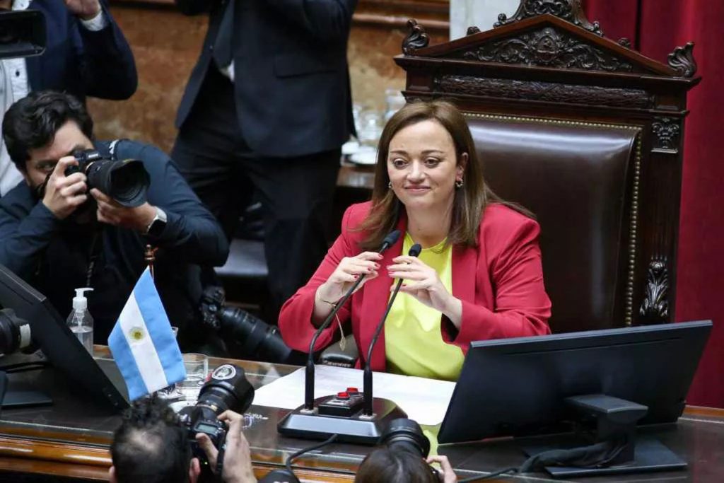 Los hitos de las mujeres en 159 años de historia de la Cámara de Diputados 2 Los hitos de las mujeres en 159 años de historia de la Cámara de Diputados