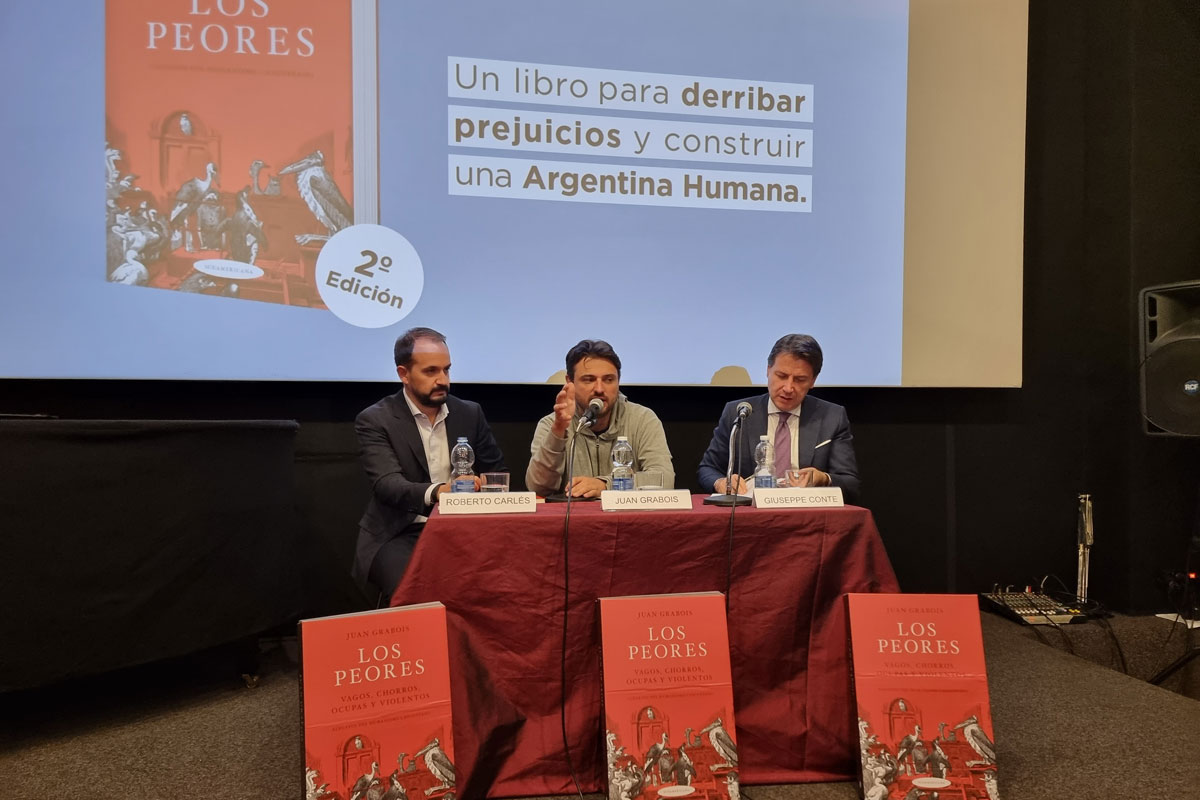 Grabois presentó su libro en Roma junto al expremier italiano Giuseppe Conte