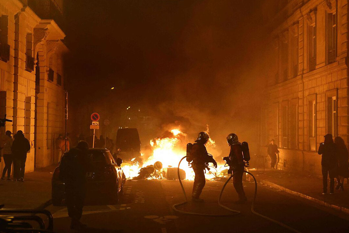 Más protestas y moción de censura, tras el polémico decreto de Macron