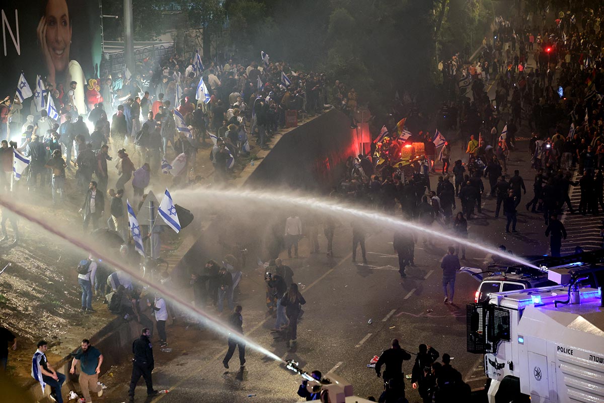 Frente a una nueva huelga general, Israel espera que Netanyahu congele su reforma judicial