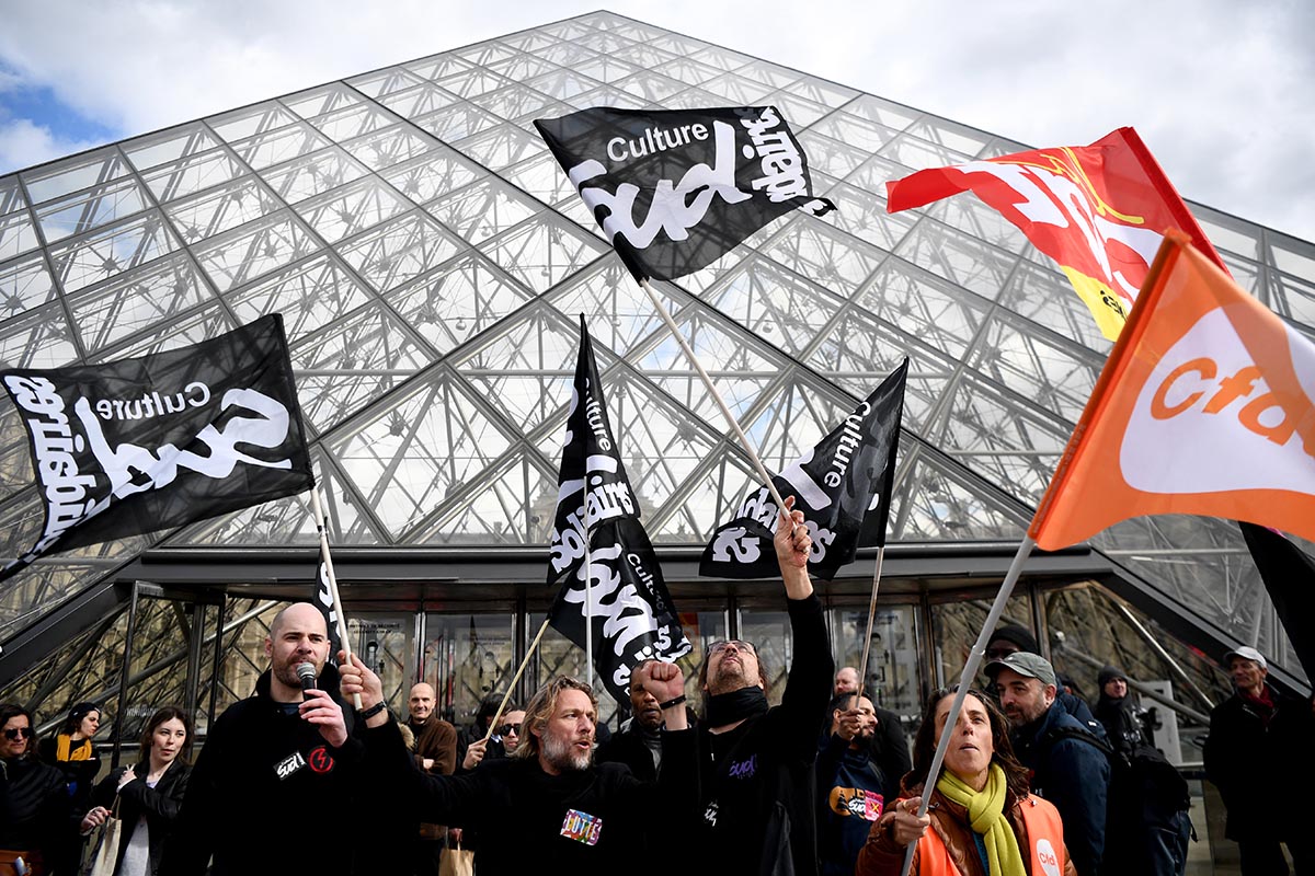 Con más protestas y paros, trabajadores de Francia redoblan su lucha contra la reforma jubilatoria