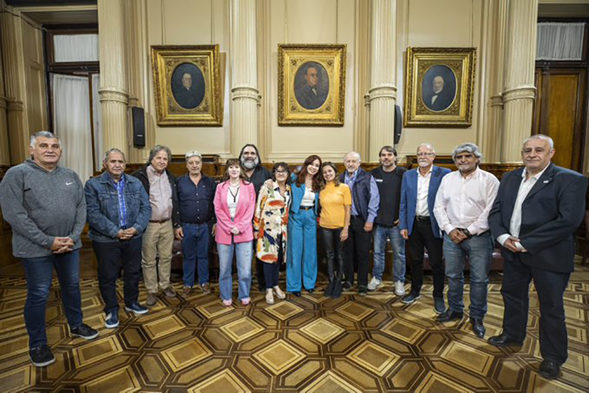 La trastienda del encuentro entre Cristina y sindicalistas que dejó la puerta abierta a una candidatura