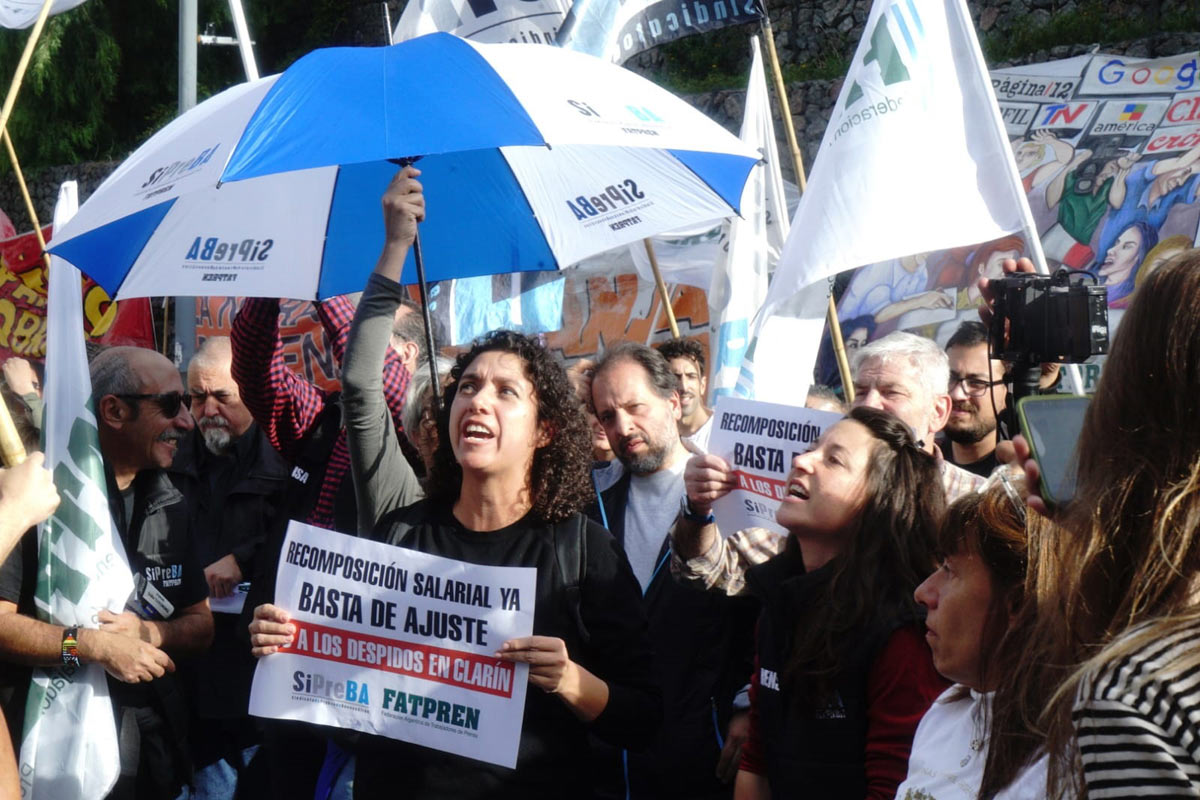 «Es domingo y hay una valla», la emotiva carta abierta de la Asamblea de Clarín