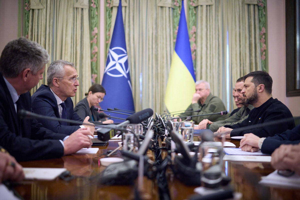 El secretario general de la OTAN visitó Ucrania por primera vez desde el inicio de la guerra