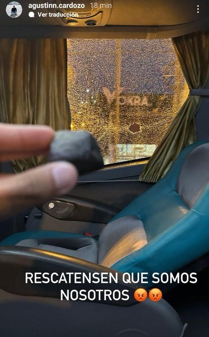 Hinchas de Tigre se confundieron y apedrearon el micro de su propio equipo 1 TIgre piedras