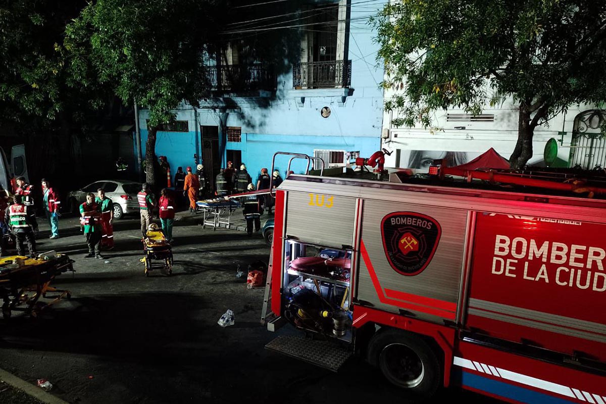 Retoman la búsqueda de al menos una persona desaparecida tras el derrumbe en Floresta