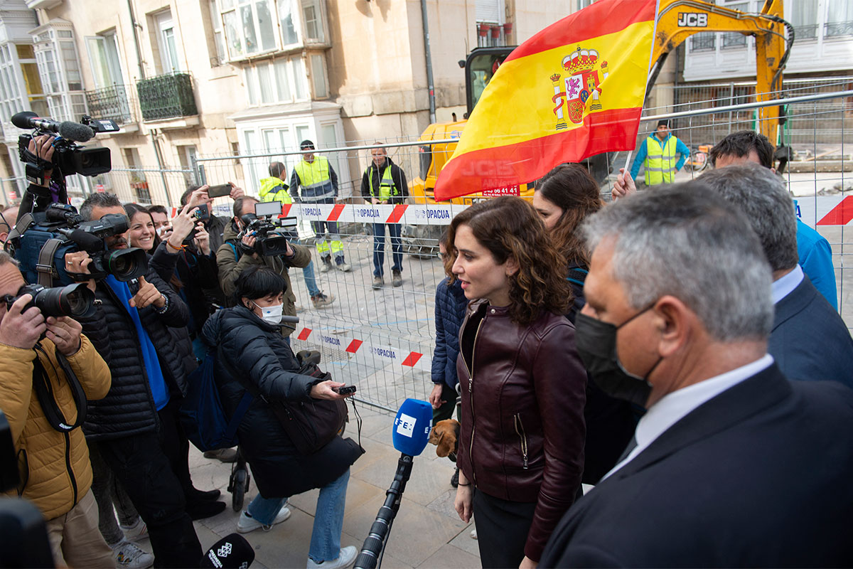 Municipales en España: un ensayo para las legislativas de diciembre