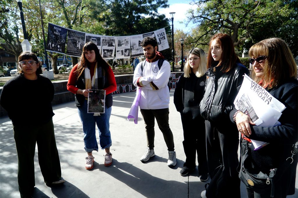 Monte, el recuerdo de la Masacre y el pedido de justicia: "la pesadilla es que fue la policía" 12 Monte, el recuerdo de la Masacre y el pedido de justicia: "la pesadilla es que fue la policía"