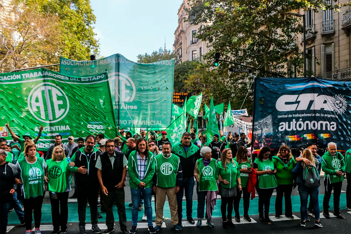ATE Capital y la UTE paran también el miércoles y la CTERA adelantó su marcha a la Casa de Jujuy