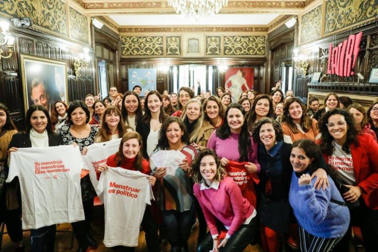 “MenstruAR” presentaron un programa nacional para combatir la