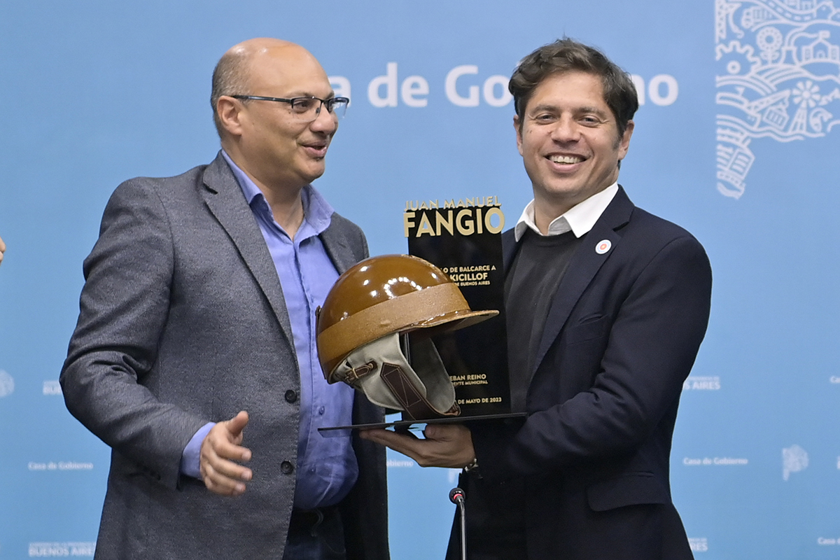 Kicillof anunció inversiones para el autódromo Fangio y cuestionó las «promesas fáciles» de la oposición