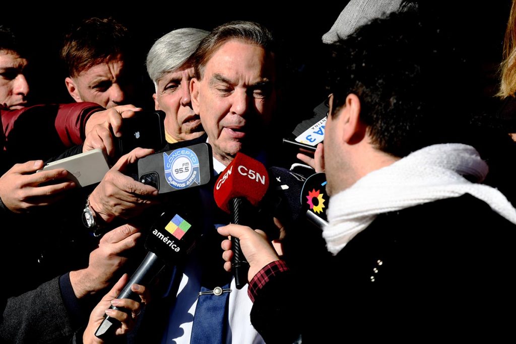 La Cámara de Diputados se encamina a sacar tres dictámenes distintos sobre la Ley Ómnibus de Milei