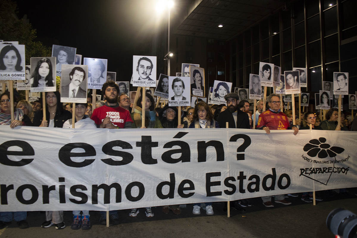Masiva movilización en Uruguay para exigir justicia por las y los desaparecidos de la dictadura