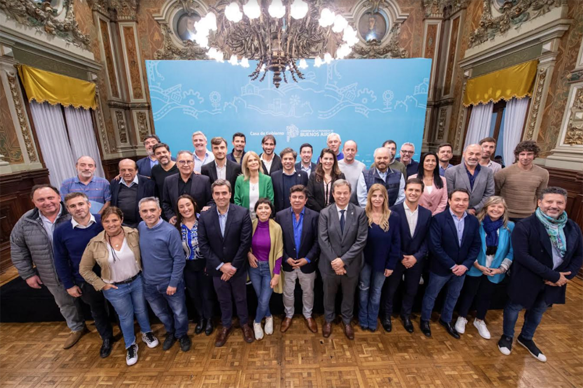 Kicillof se reunió con intendentes del Conurbano que también piden lista de unidad y la reelección del gobernador