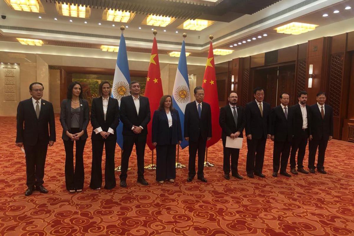 Cecilia Moreau abogó por la cooperación bilateral ante la Asamblea Popular Nacional china