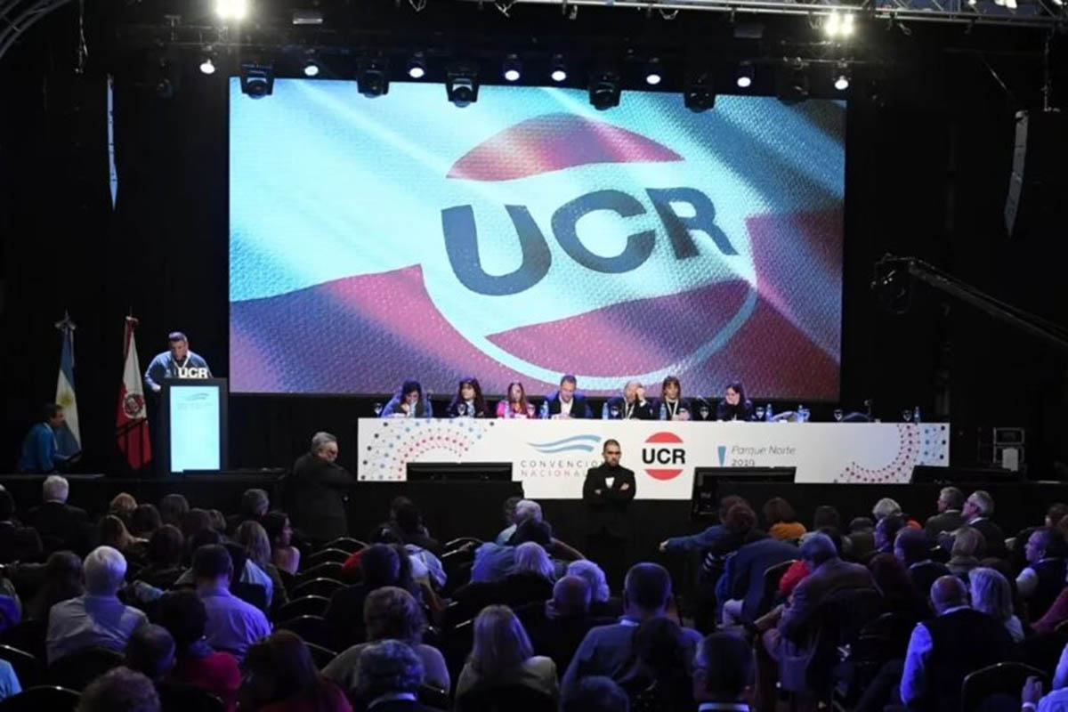 La UCR reúne a su Convención Nacional, en medio de los debates por la ampliación de JxC