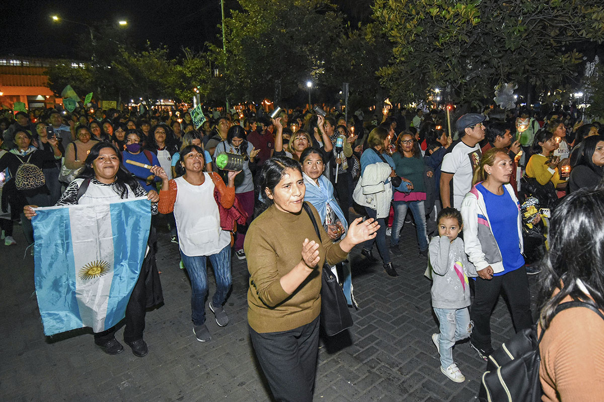 Masiva marcha en Jujuy, a una semana de la brutal represión