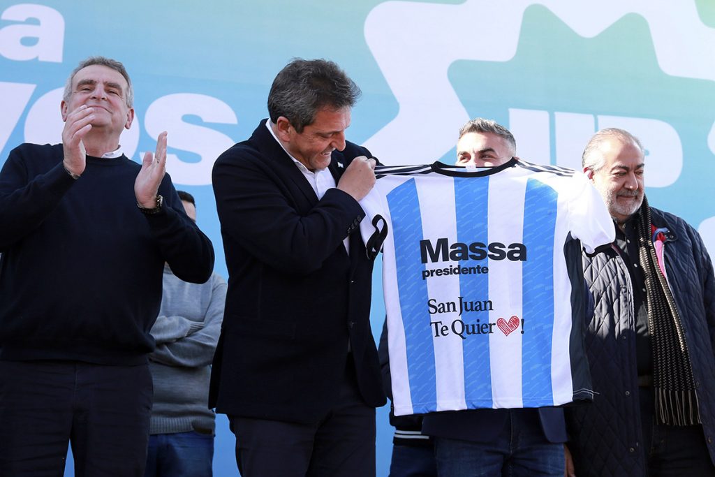 Massa: "Voy a ser el presidente que derrote a la inflación y que defenderá el salario" 1 Massa: "Voy a ser el presidente que derrote a la inflación y que defenderá el salario"