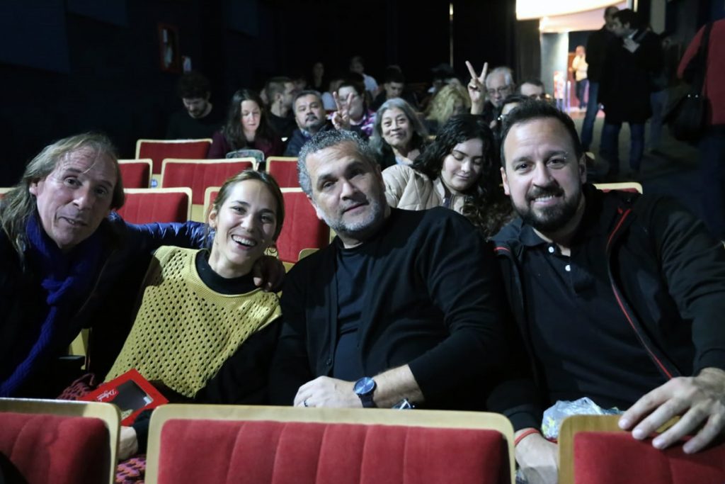 De la resistencia a la existencia: imágenes de una noche inolvidable y a sala llena en el Gaumont 2 De la resistencia a la existencia: imágenes de una noche inolvidable y a sala llena en el Gaumont
