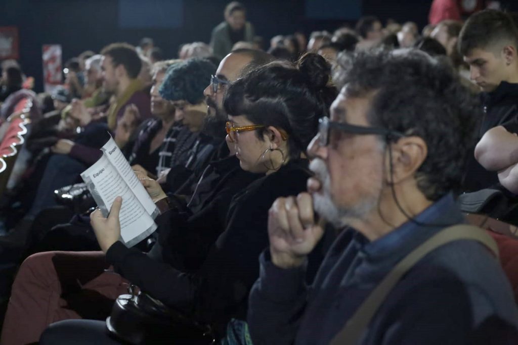 De la resistencia a la existencia: imágenes de una noche inolvidable y a sala llena en el Gaumont 10 De la resistencia a la existencia: imágenes de una noche inolvidable y a sala llena en el Gaumont