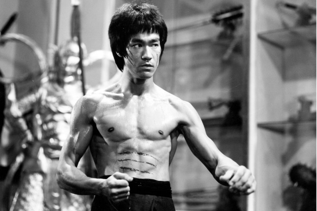 Cincuenta años sin Bruce Lee: la marca del Dragón y la leyenda que nunca descansa 1 Cincuenta años sin Bruce Lee: la marca del Dragón y la leyenda que nunca descansa