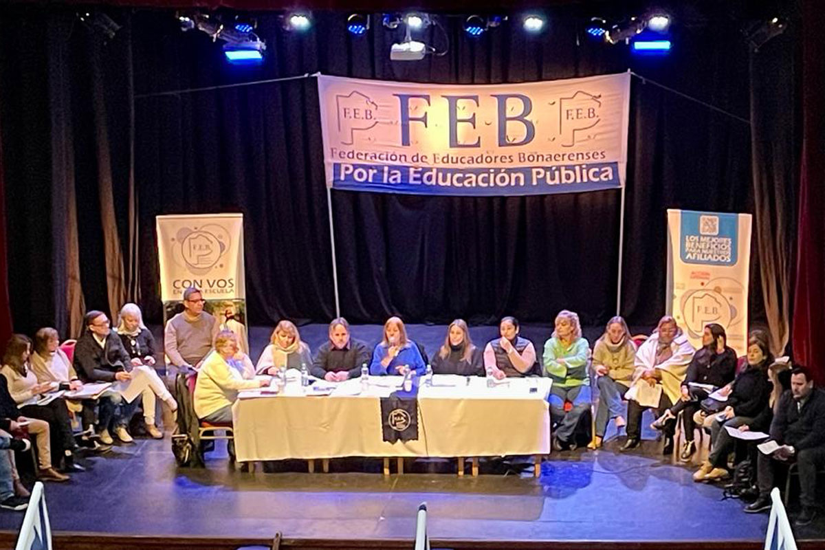 Paritarias: los docentes aceptaron la suba del 45% propuesta por Provincia