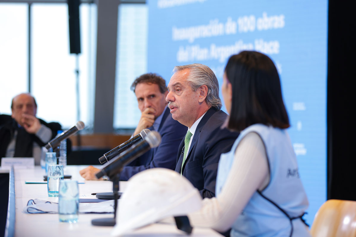 Fernández inauguró 100 obras en 100 localidades y afirmó que cumplió con «hacer una Argentina más federal»