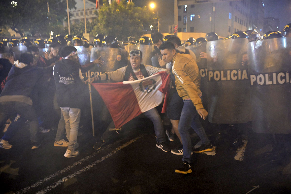 Perú: la tercera “Toma de Lima” terminó con represión y al menos 11 heridos