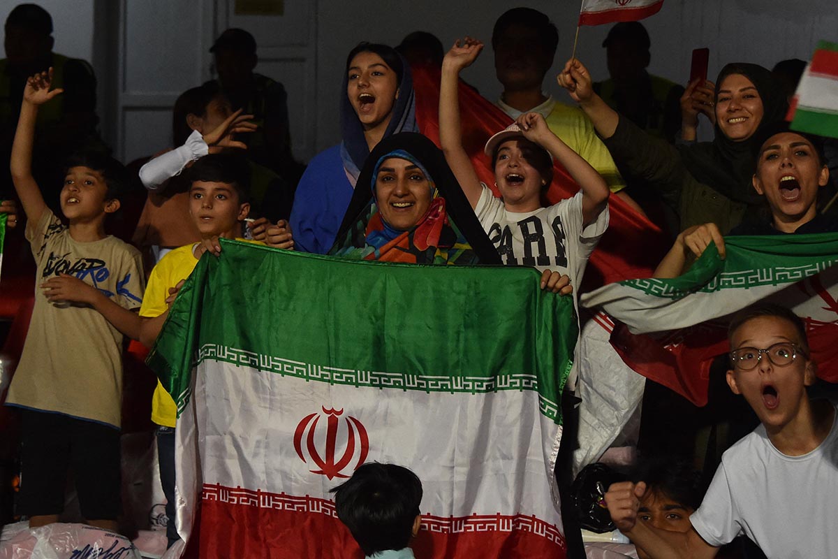 Irán: las mujeres podrán ir a ver partidos de fútbol masculino