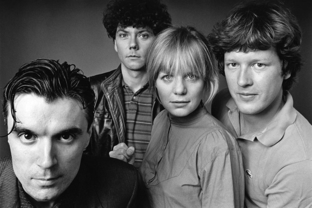 Talking Heads se reúne después de 20 años para celebrar el reestreno de su película "Stop Making Sense" 1 Talking Heads se reúne después de 20 años para celebrar el reestreno de su película "Stop Making Sense"