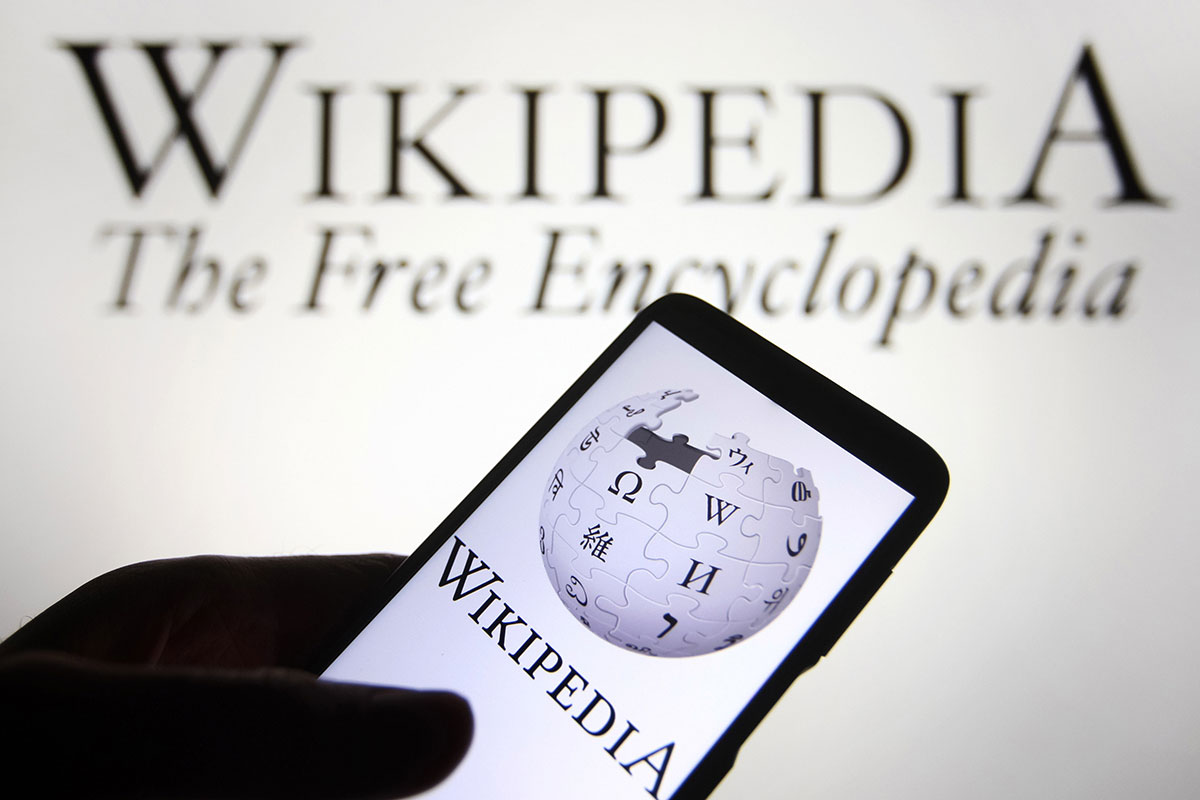 Ya no conviene confiar en Wikipedia, revela uno de sus fundadores