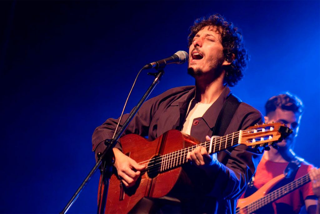 Adrián Berra propone un puñado de canciones anfibias para remar en tiempos de desesperanza 2 Adrián Berra propone un puñado de canciones anfibias para remar en tiempos de desesperanza