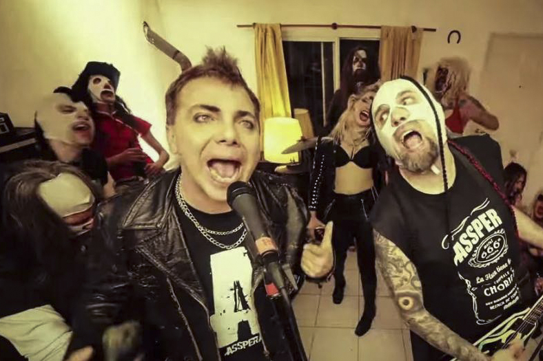 Cristian Castro Lado B: el cantante presenta el nuevo disco de La Esfinge, su banda de heavy metal