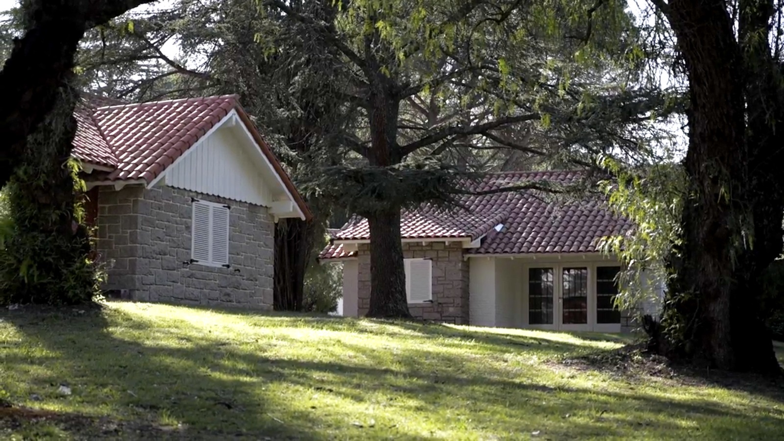 Cómo son los bungalós de Embalse que están listos para vacacionar