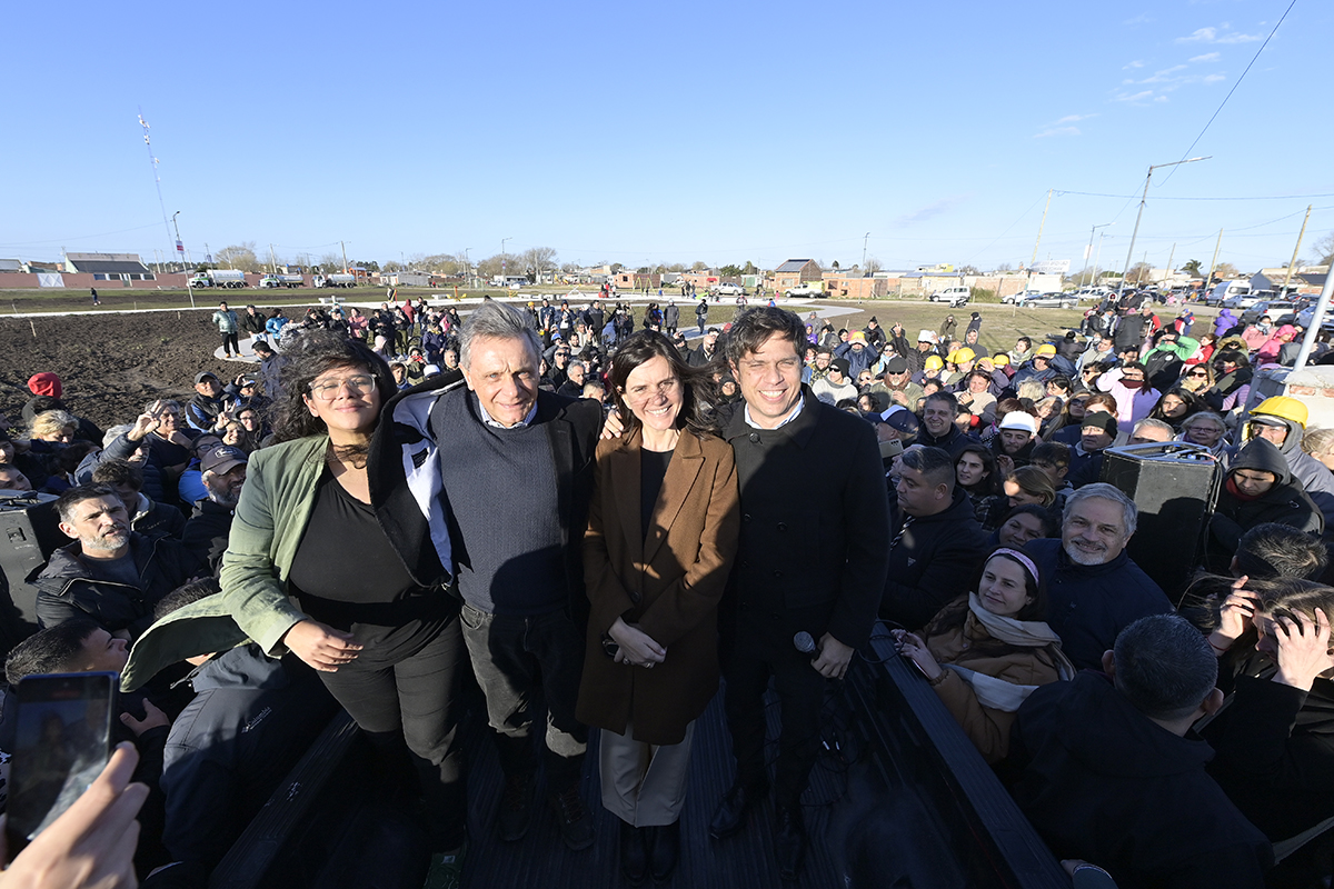Kicillof en Mardel: fuerte llamado a que «todos vayan a votar» y respaldo a Raverta en su intento de ganar la intendencia