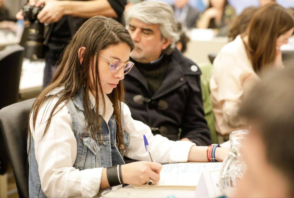 Aprueban el dictamen de mayoría para proyecto de licencias parentales y de cuidados