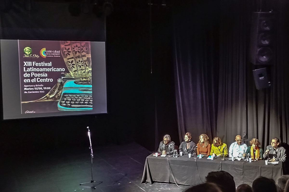 Pompeyo Audivert abrió el XIII Festival Latinoamericano de Poesía