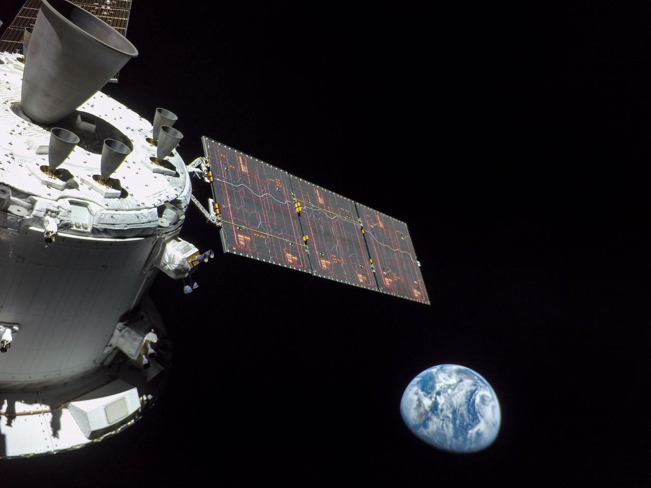 Expertos argentinos advierten sobre la  basura espacial que gira alrededor de la Tierra
