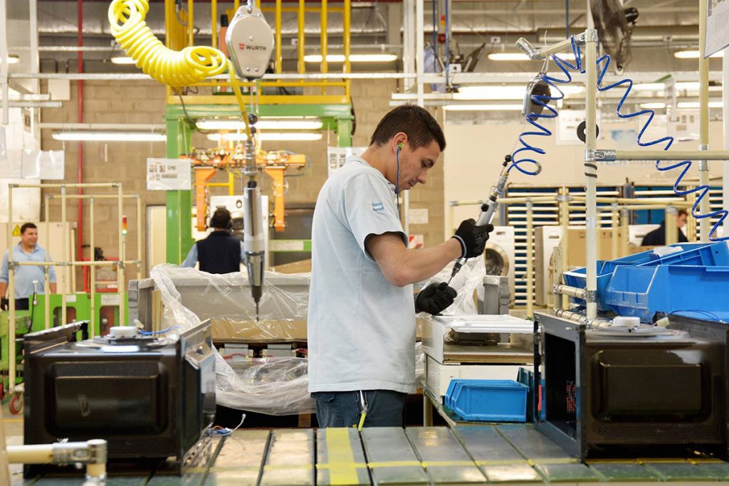 Federico Ovejero, el encargado de juntar datos de empresas para armar un plan industrial