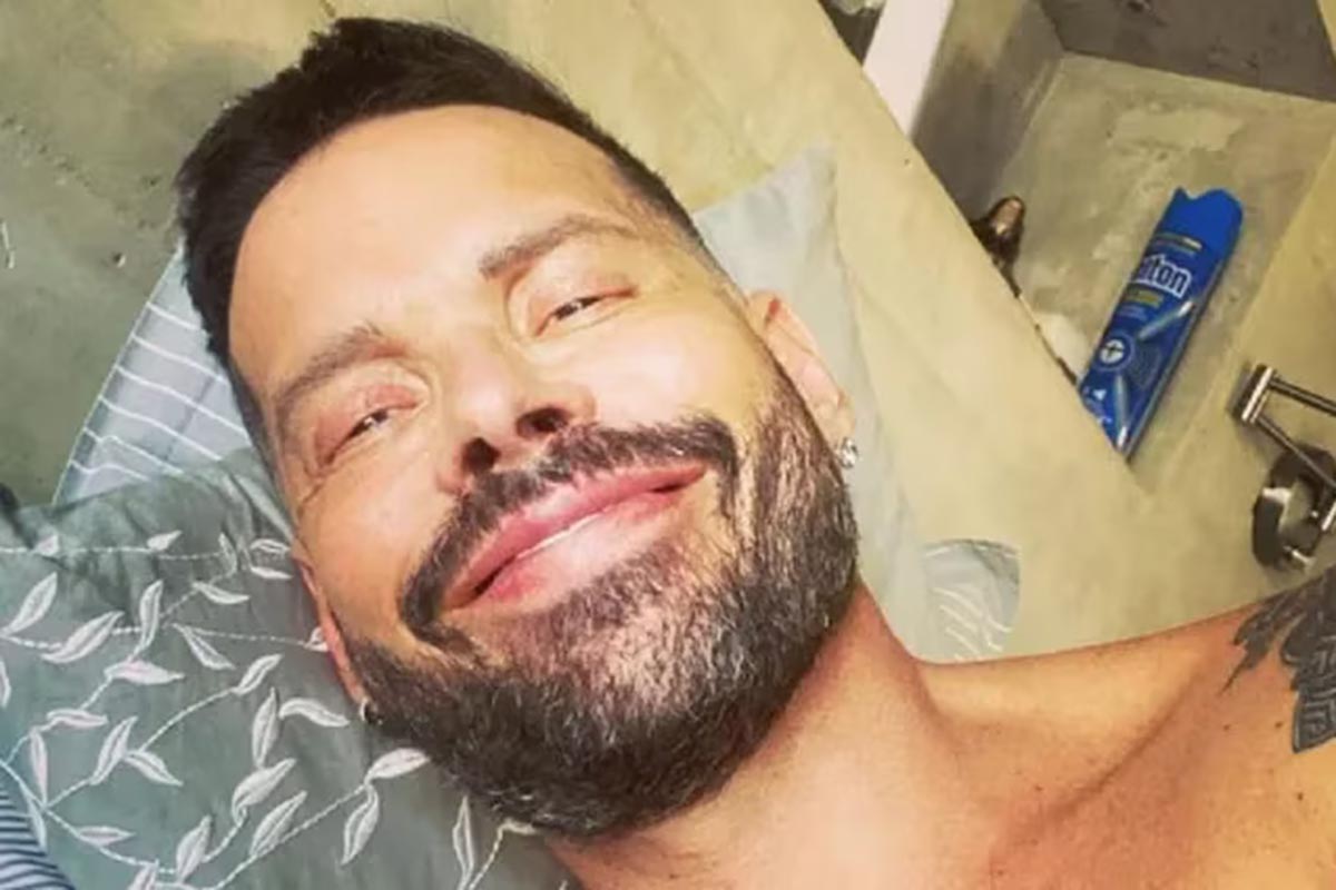 Murió el panelista Mariano Caprarola: sufría trastornos de salud tras una intervención estética de Aníbal Lotocki