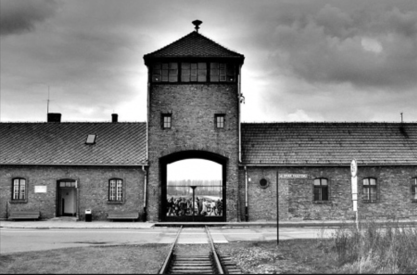 Acusan a un exguardia nazi de 98 años por complicidad en más de 3.300 asesinatos