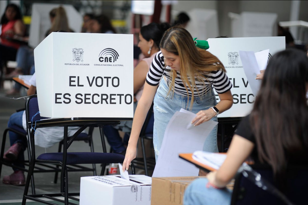 Debate en Ecuador por el balotaje