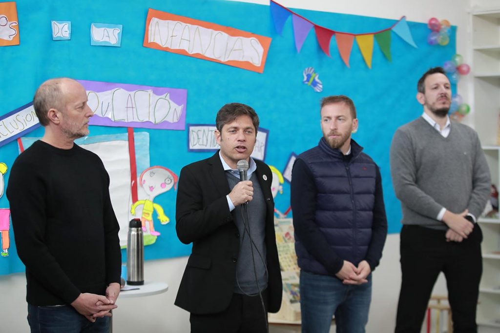 Tras el bono y el aumento, Kicillof lanzó créditos de hasta 5 millones para docentes y auxiliares 1 Tras el bono y el aumento, Kicillof lanzó créditos de hasta 5 millones para docentes y auxiliares