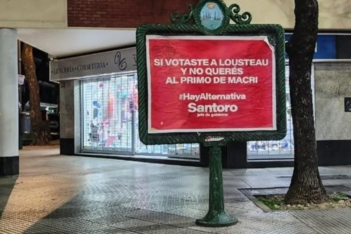 Mientras Jorge Macri se niega a cerrar acuerdo con la UCR, Santoro hace campaña en busca del voto radical