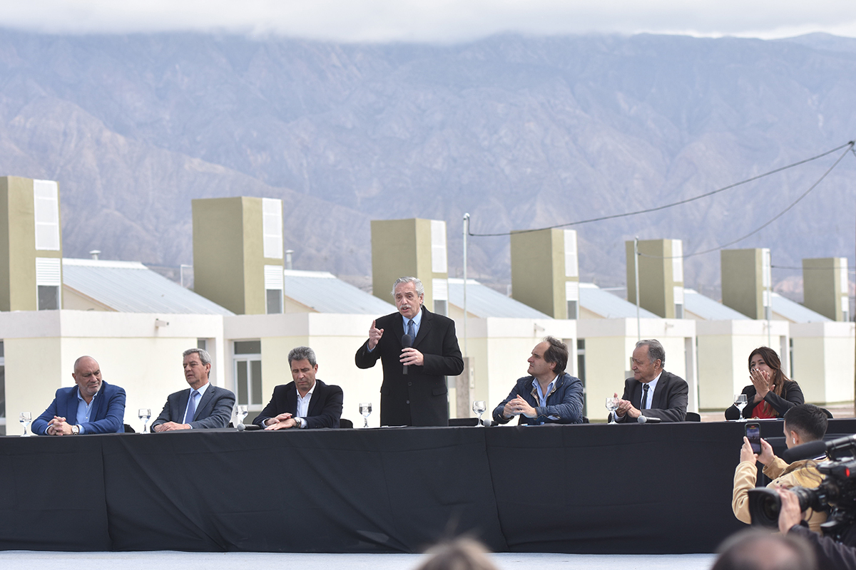 Alberto Fernández: «La casta económica es la que posterga el desarrollo del país»