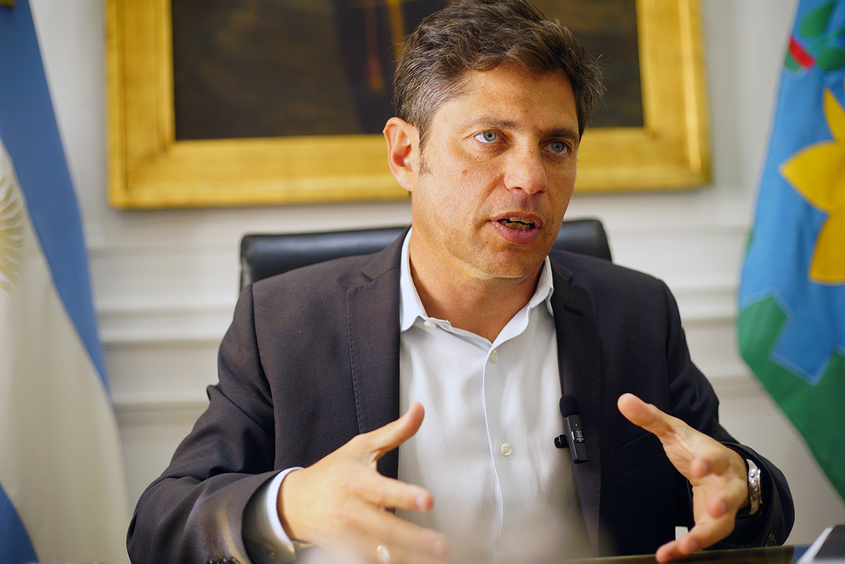 Kicillof, justo antes de la veda: «Milei ofrece una dimensión desconocida»