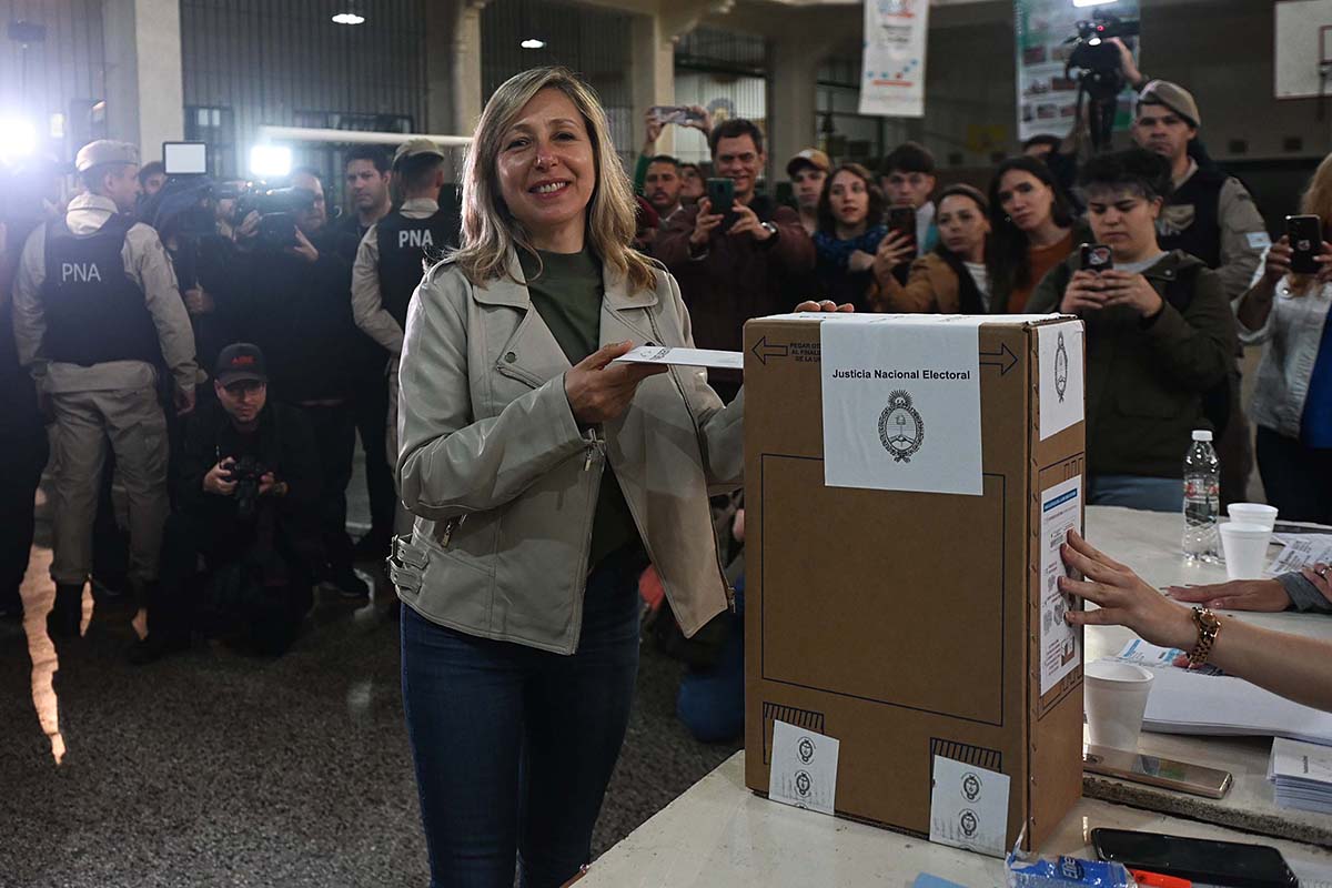 Votó Bregman: “No estamos en un balotaje, acá hay cinco candidaturas”