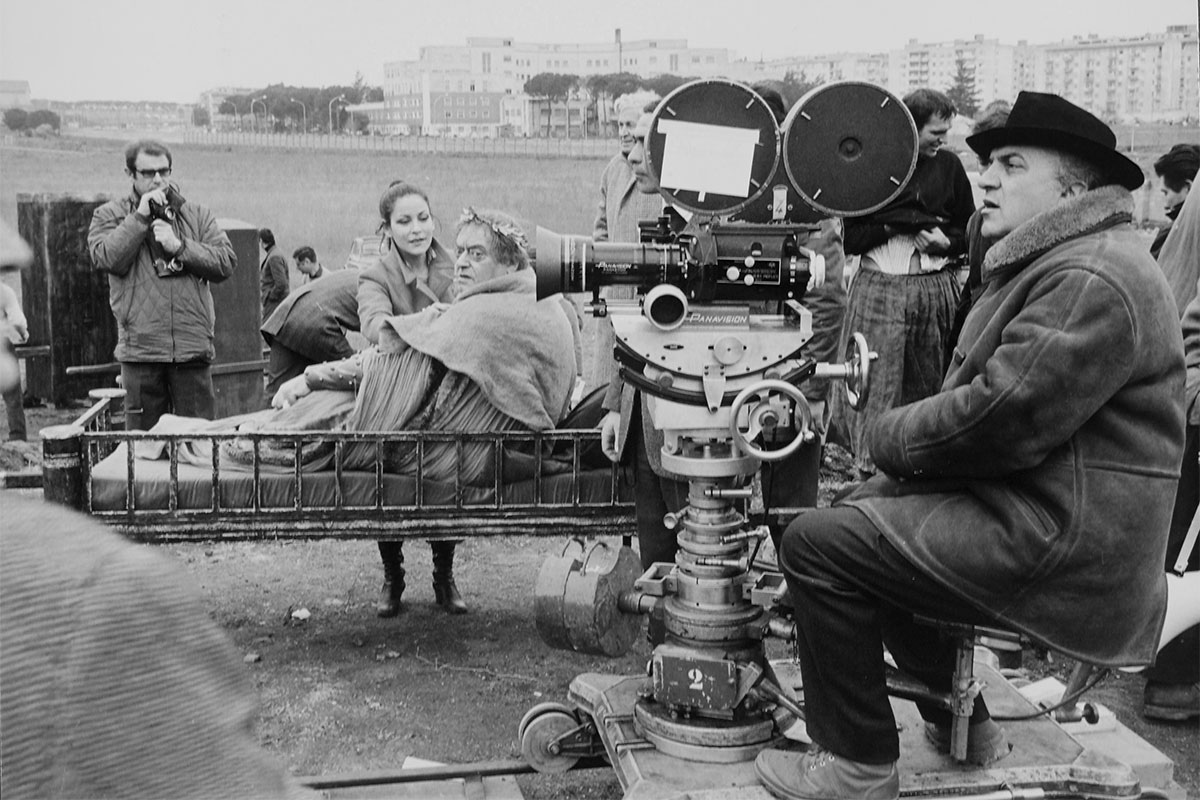 Treinta años sin Fellini: el arte de conjugar el grotesco, la ternura, la exuberancia del deseo y el sinsentido de la vida