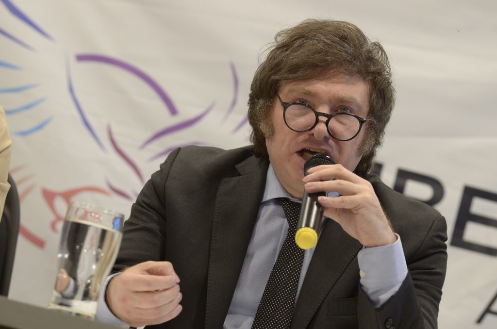 D’Onofrio: "El riesgo que representa Milei para los ferrocarriles es infinitamente superior a lo que fue Menem" 1 D’Onofrio: "El riesgo que representa Milei para los ferrocarriles es infinitamente superior a lo que fue Menem"
