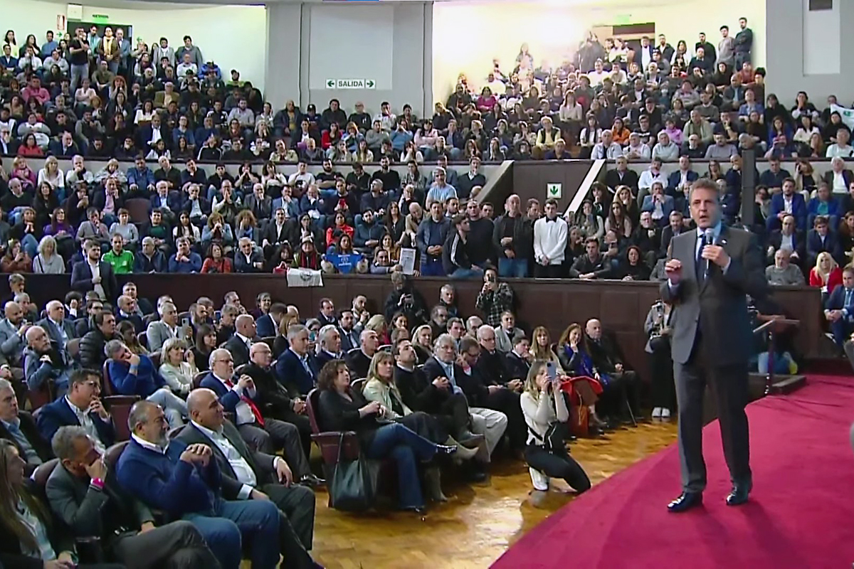 Massa: «Van a empezar a ver las peores miserias de los que especulan con el ahorro»